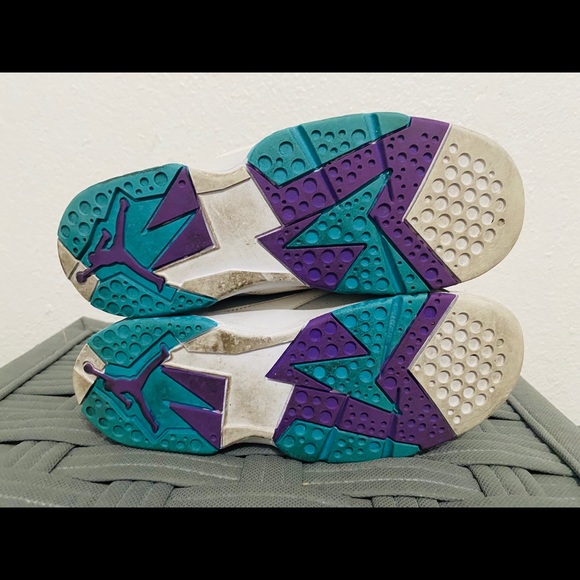 Jordan Retro 7's Mineral Blue Bright Violet - Picture 5 of 5